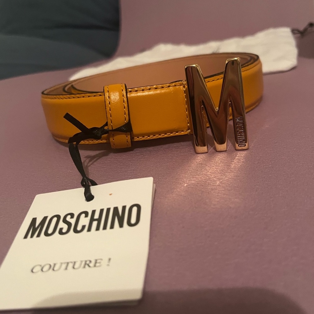 Brand New Beautiful MOSCHINO Belt ♥️